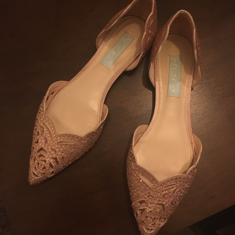 Betsy Johnson flats